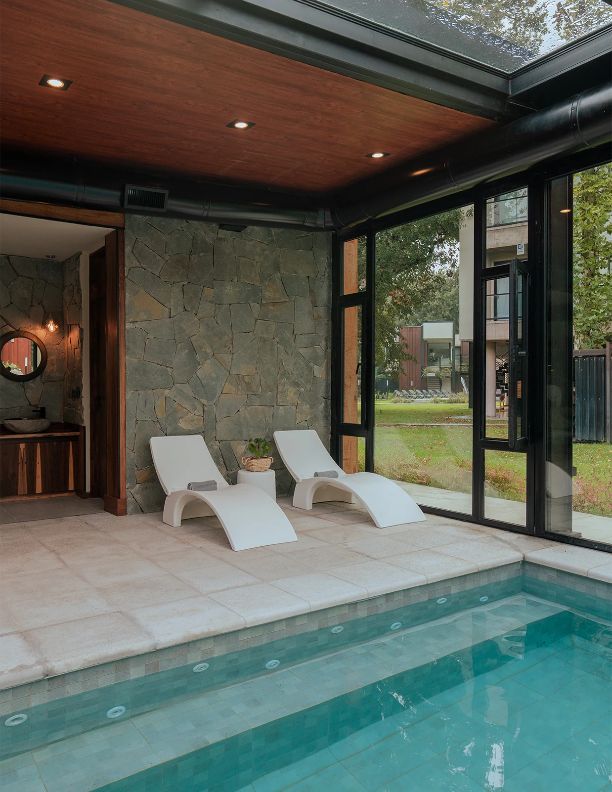 AKEN hotels